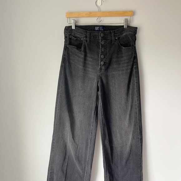 Gap Denim Women's Black Button Fly Wide Leg Raw Edge Hem Jeans Size 10/30T - Picture 2 of 4